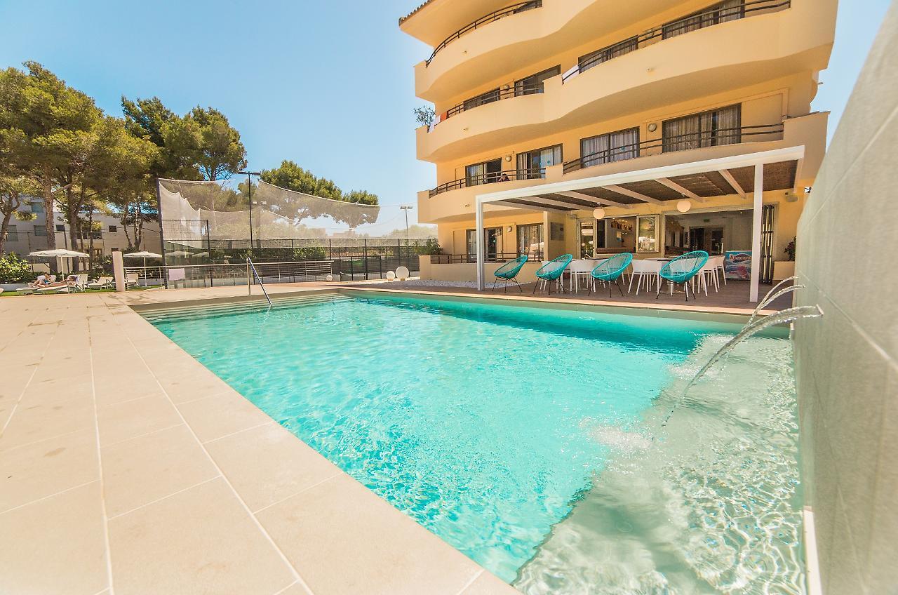 Hotell Petit Garden By Flacalco